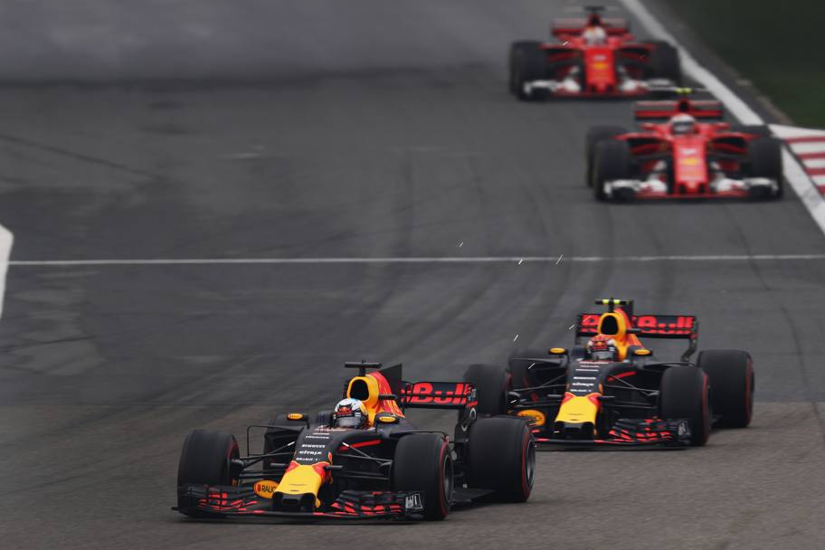 Le Red Bull si ritrovano davanti alle Ferrari. Getty